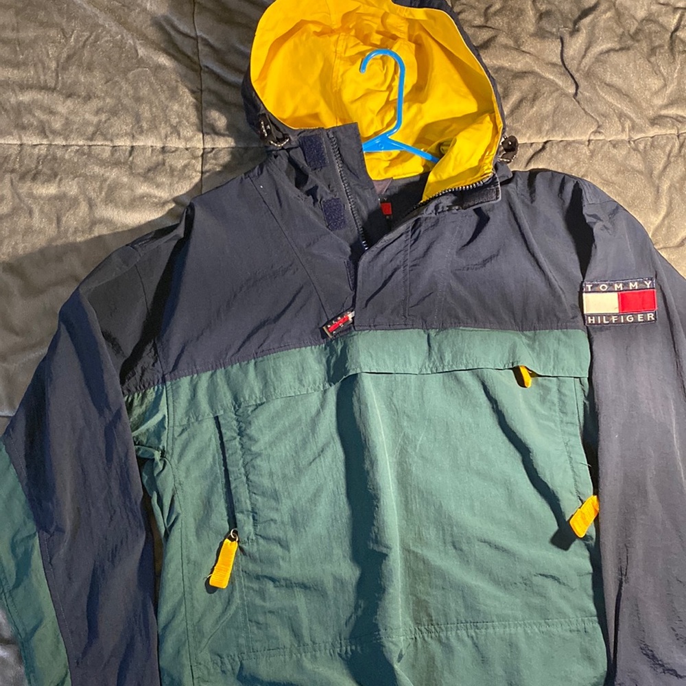 Vintage Tommy Hilfiger jacket mens size small